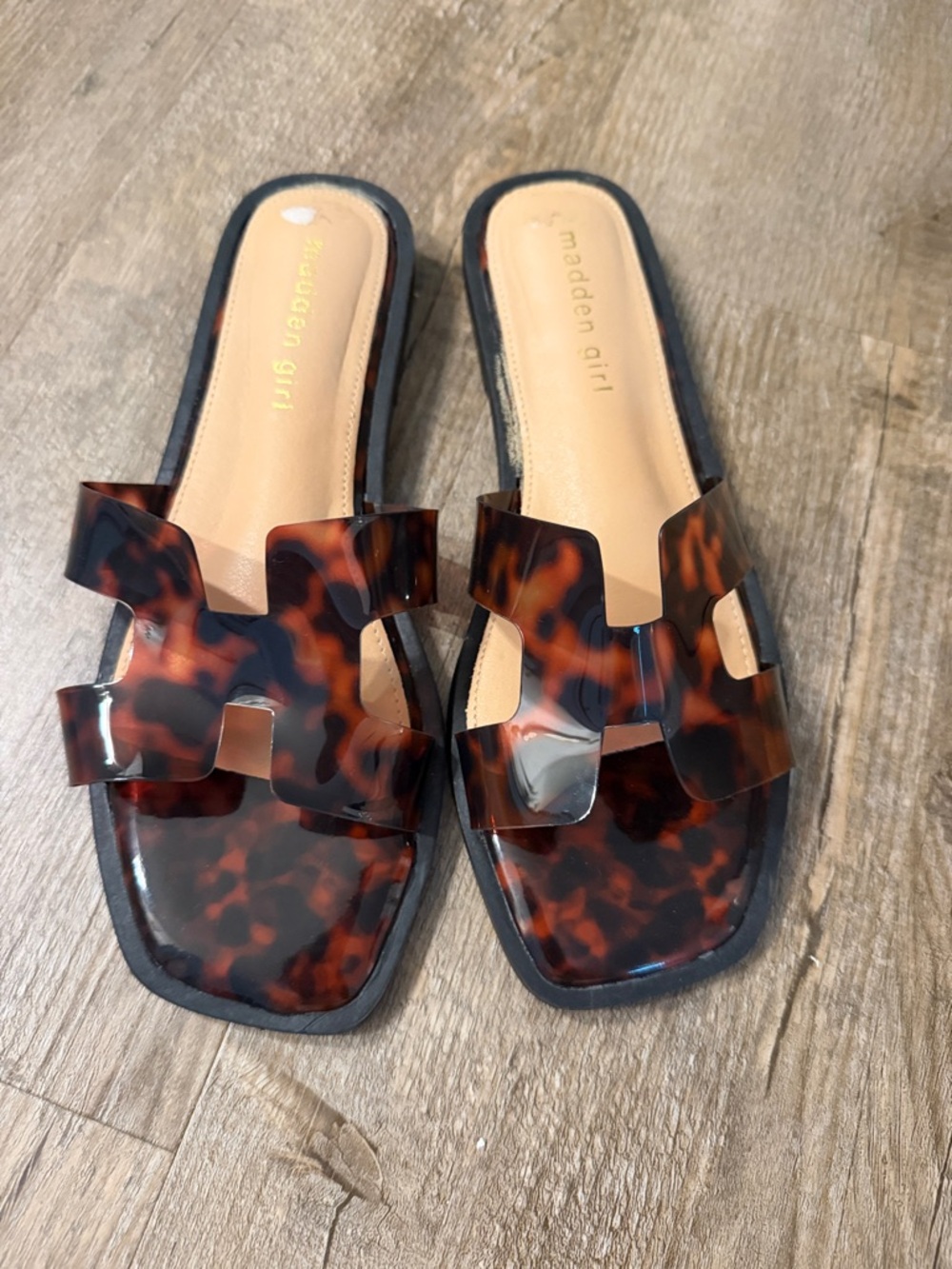 Madden Girl Tortoiseshell Slide Sandals - Brown/Black